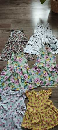 Zestaw sukienek dla dziewczynki 98/104 plus puzzle