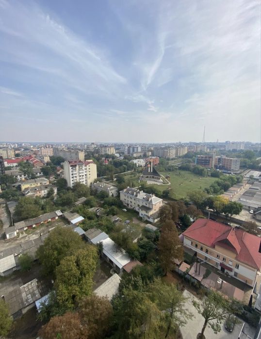 Продаж однокімнатноі квартири в ЖК Мanhattan.