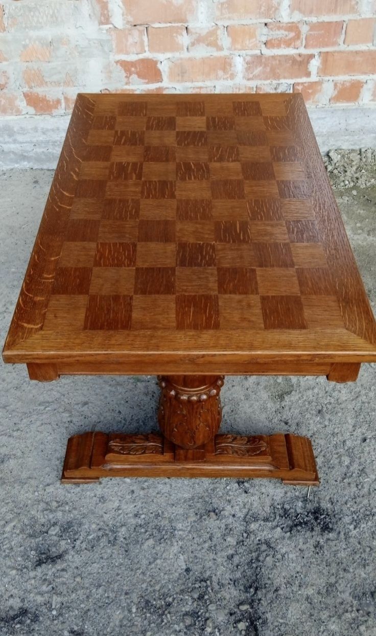 Стіл журнальний , столик старовинний з Голландії, антикварний стіл