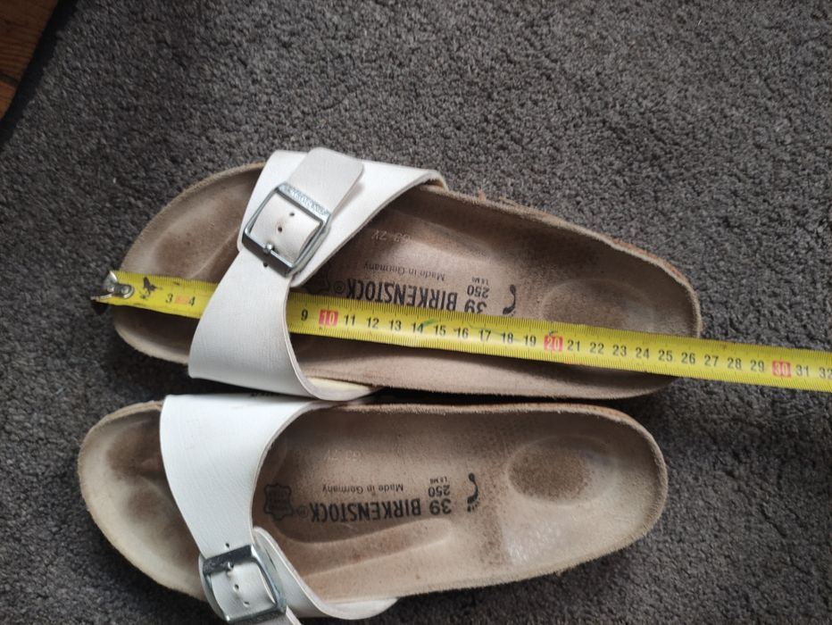 Birkenstock klapki białe 39