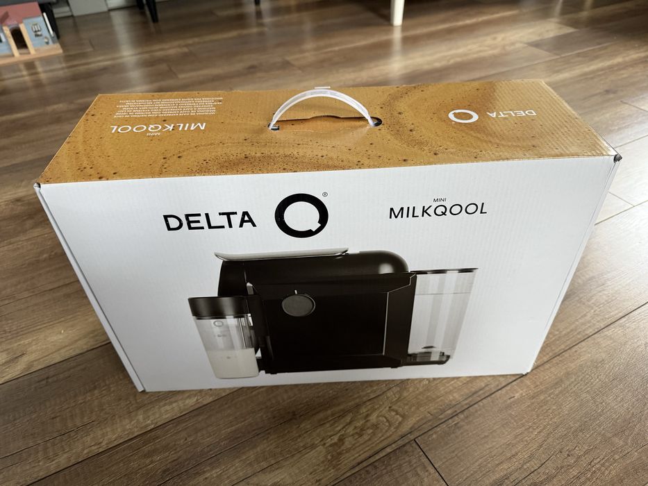 NOWY ekspres Delta MilkQool fabrycznie nowy w foliach niewlaczany