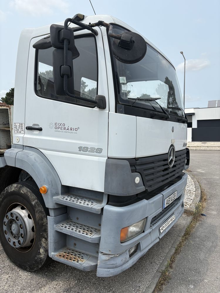 Camião Porta Maquinas 19 Toneladas, 454.000km