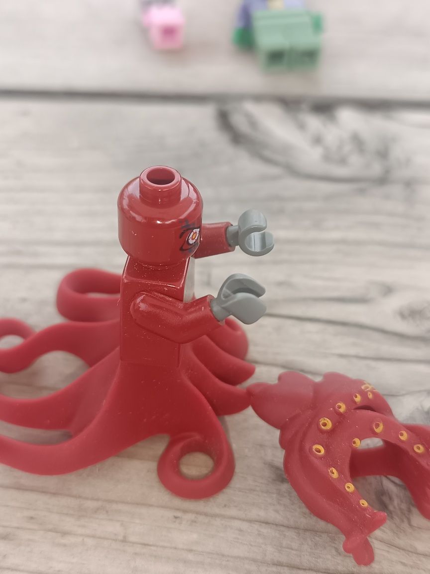 LEGO figurka Atlantis Squid warrior
