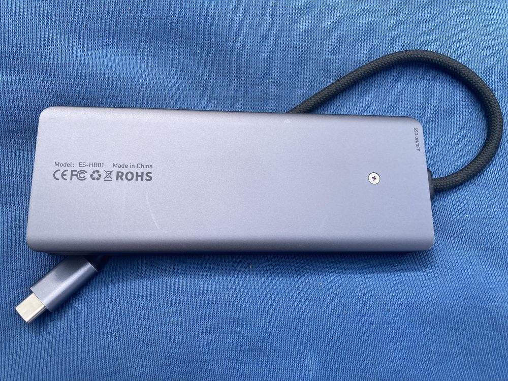 Внешний карман NVMe 10Gbps SSD + usb hub Essager ES-HB01