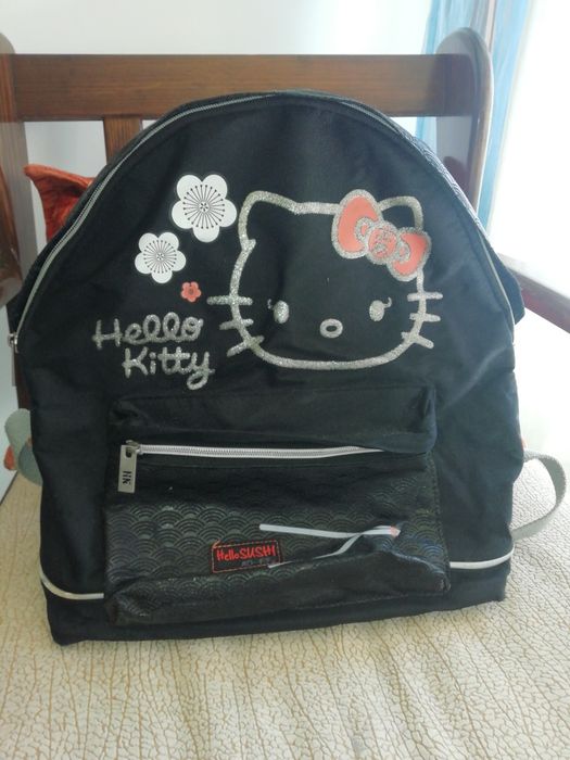 Mochila Hello Kitty como nova NOVO PREÇO