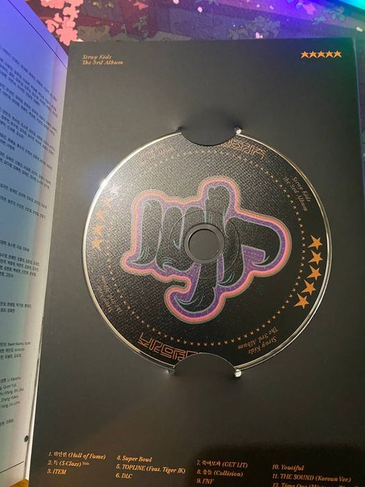 альбом stray kids