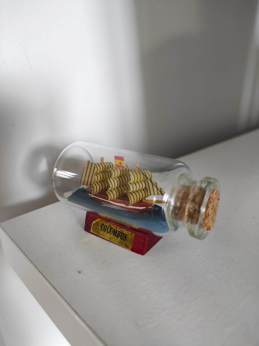 Mini statek w butelce