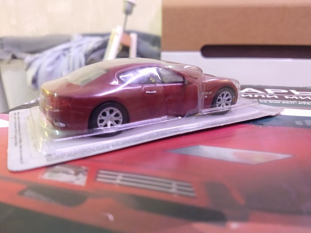 Maserati Granturismo, масштабная модель 1/43. Журнальная серия.
