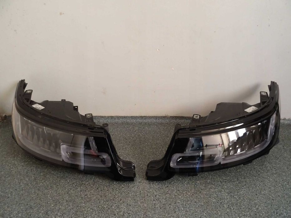 RANGE ROVER Sport L494 Фари передні