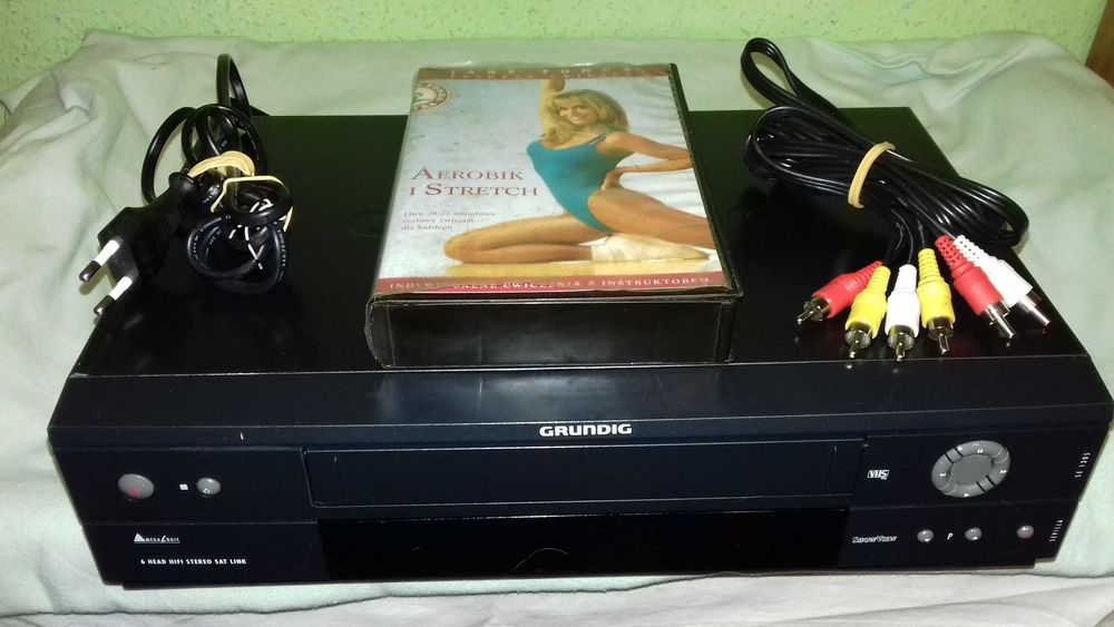 Magnetowid GRUNDIG SE 1305  HIFI/NIC