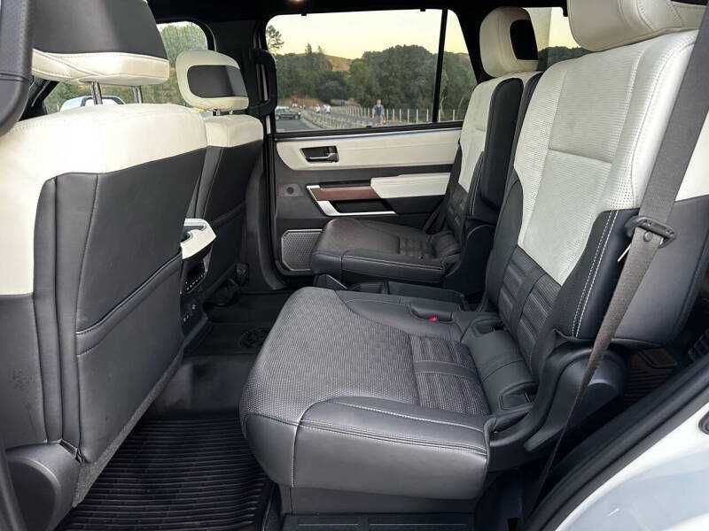 2023 Toyota Sequoia