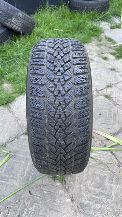 Зимові шини Dunlop 195/50 R15