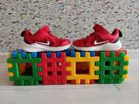 Buty NIKE r.22 super stan