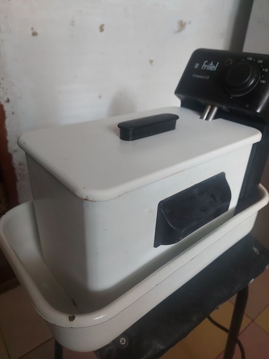 Мини. Фритюрница..