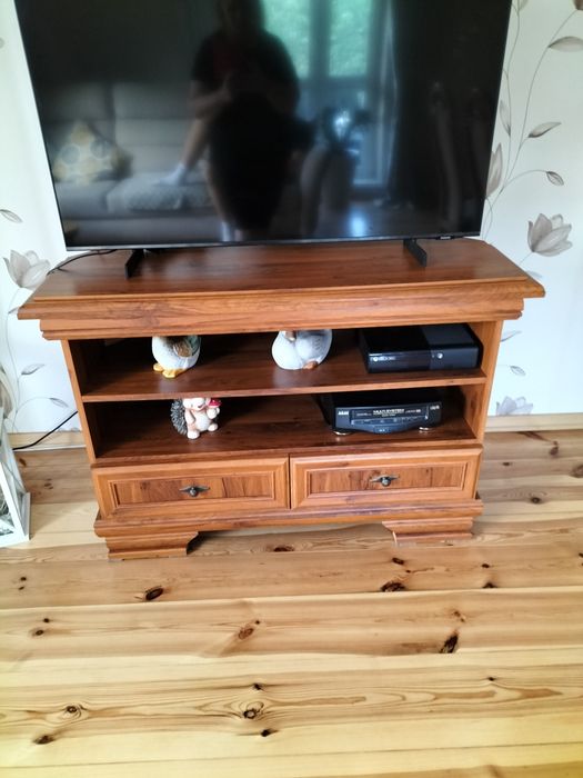 Szafka narożna pod telewizor