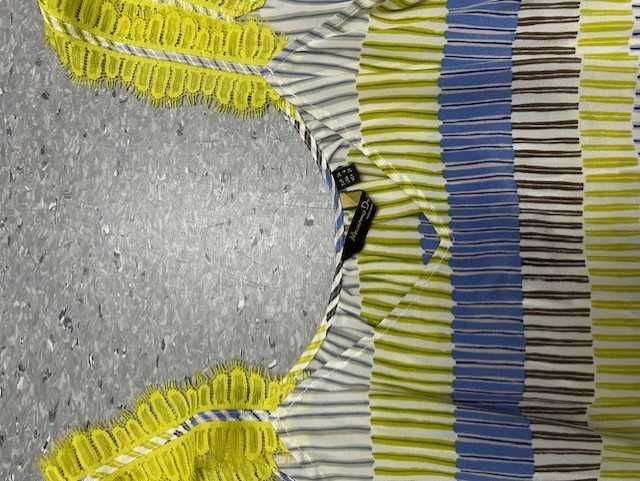 Top Massimo Dutti – Tamanho 36 – Colorido e Estiloso