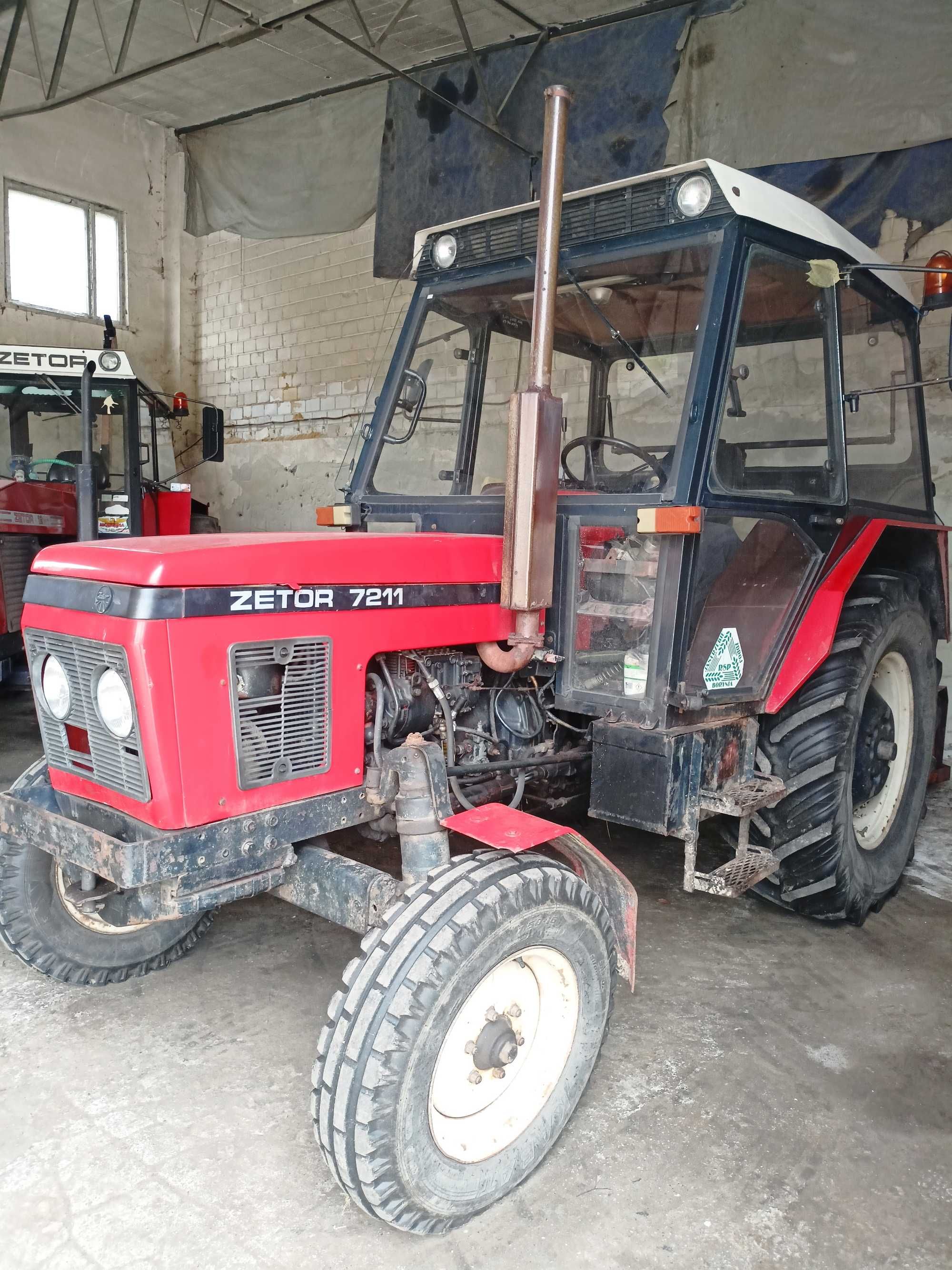 Ciągnik Zetor 7211