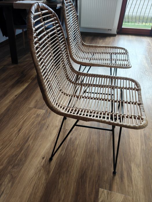 Krzesła plecione rattanowe boho