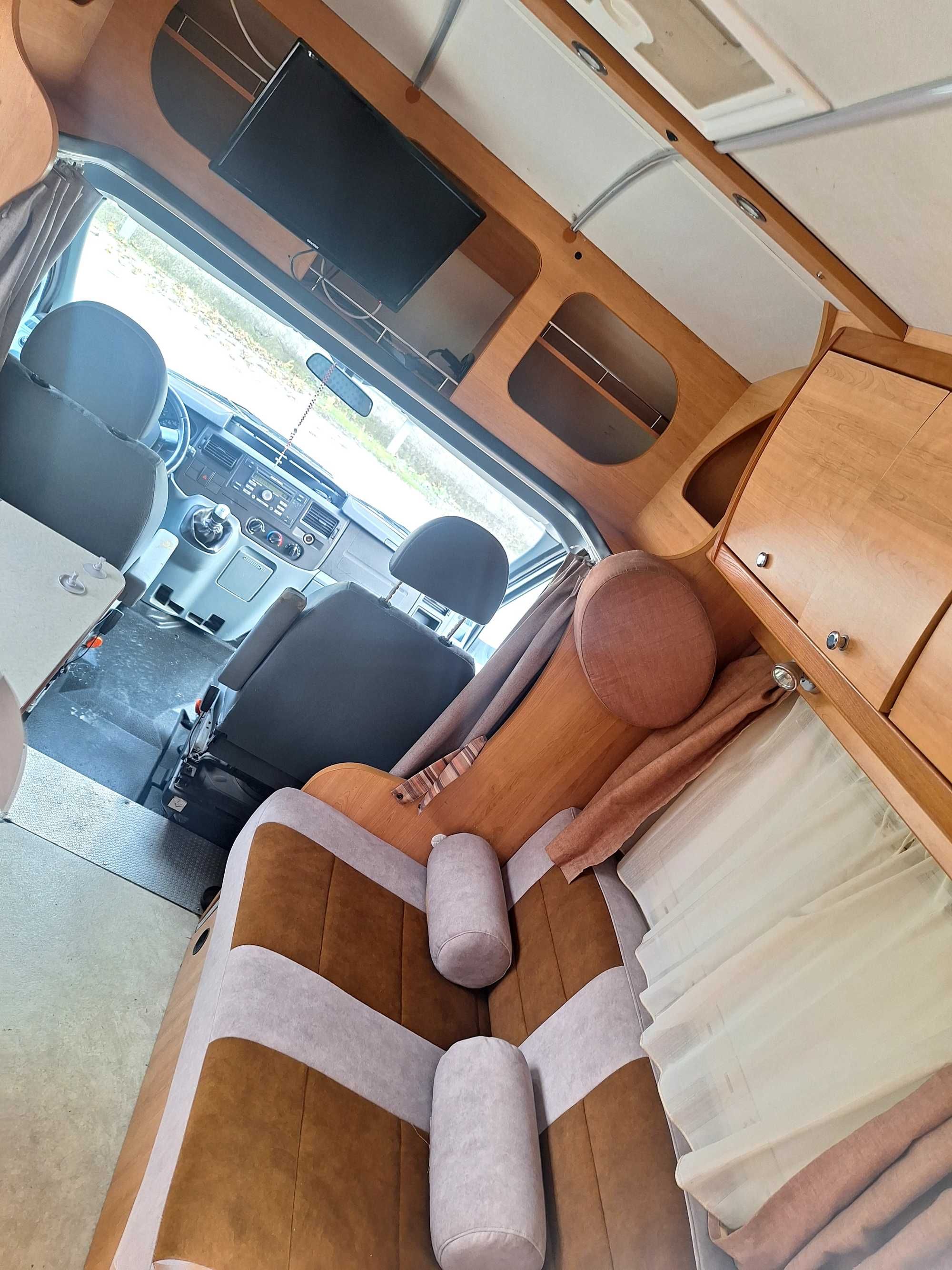 Autocaravana fordtransit  laika