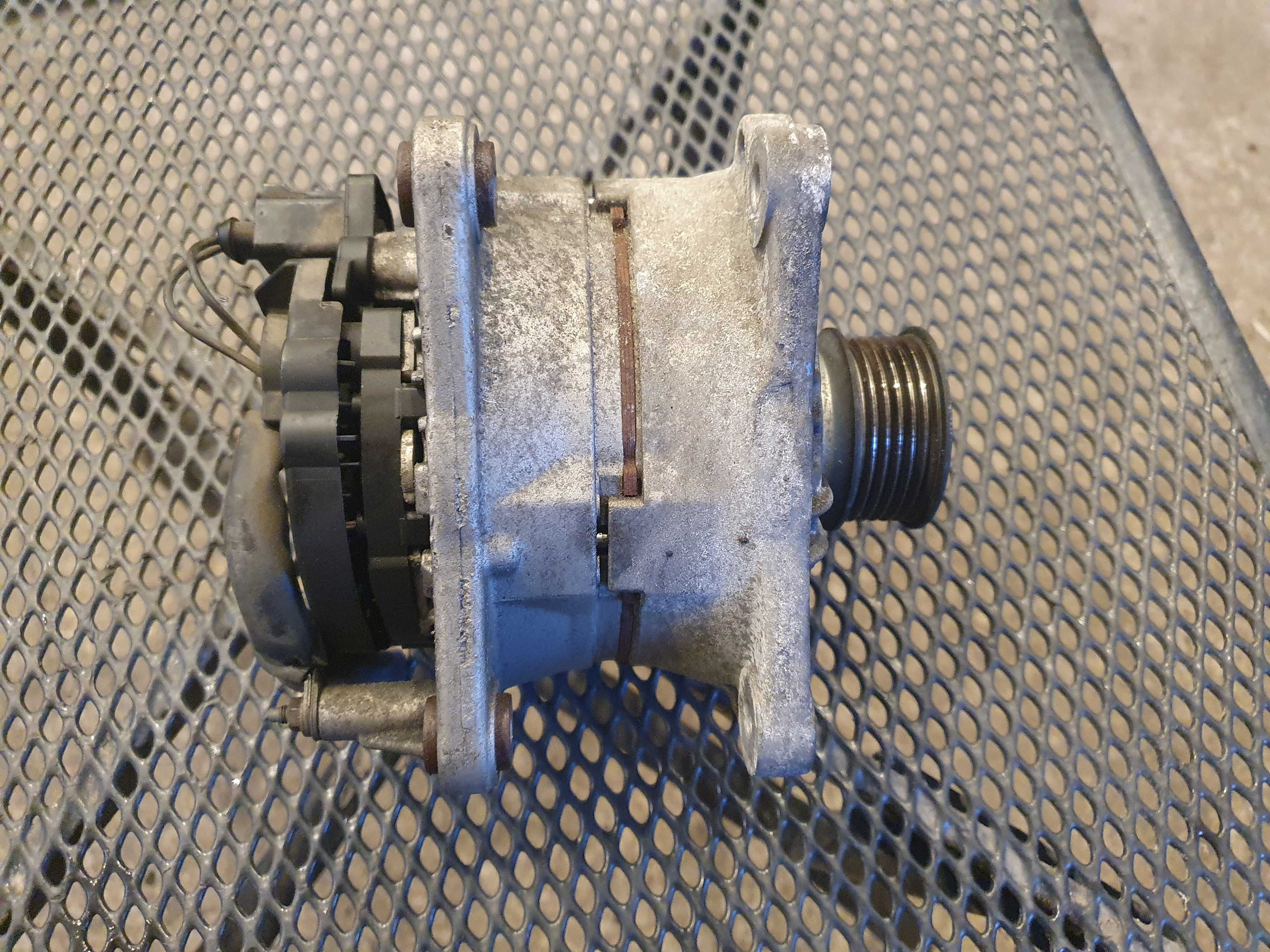 Alternator Seat Leon 1 Toledo 2  1.6 16 v benzyna  BCB sprawny