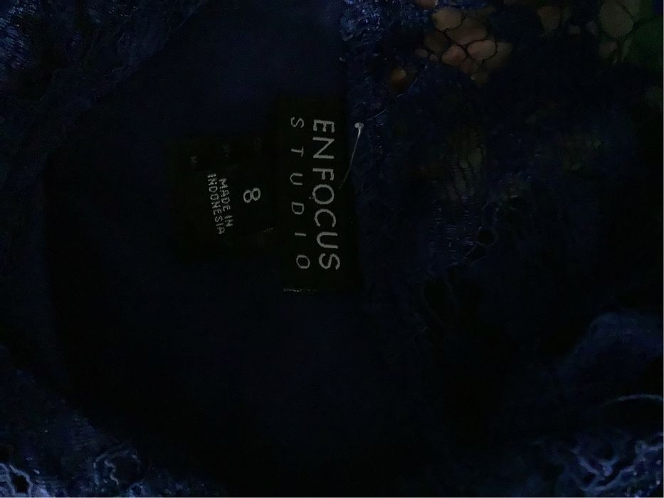 Nowa szafirowa sukienka midi za kolano En Focus Studio 8