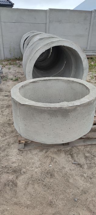 Krąg betonowy (dryny betonowe)