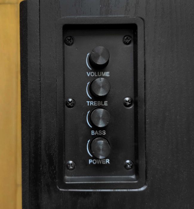 Комп'ютерні колонки SVEN SPS-700 акустичні системи