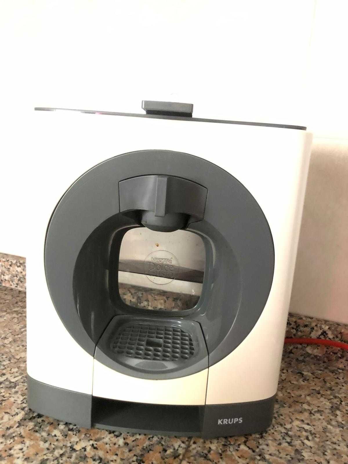 Máquina de café Dolce Gusto