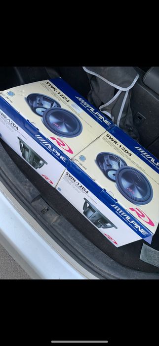 Сабвуфер Alpine Swr-12d4 3000 watt peak 1000 watt RMS