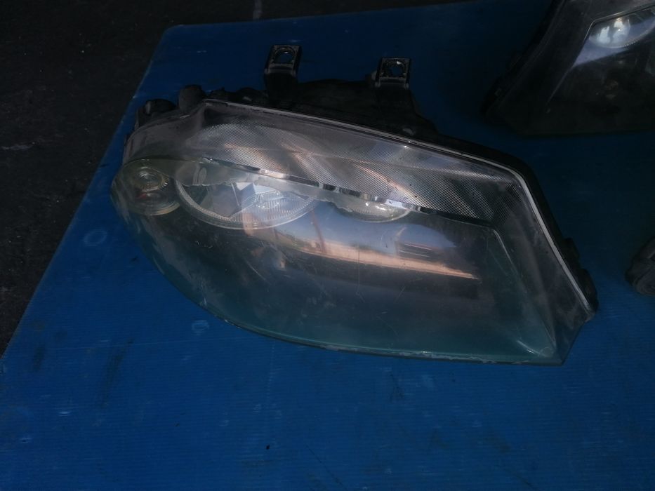 Farol ou óptica seat ibiza 6l