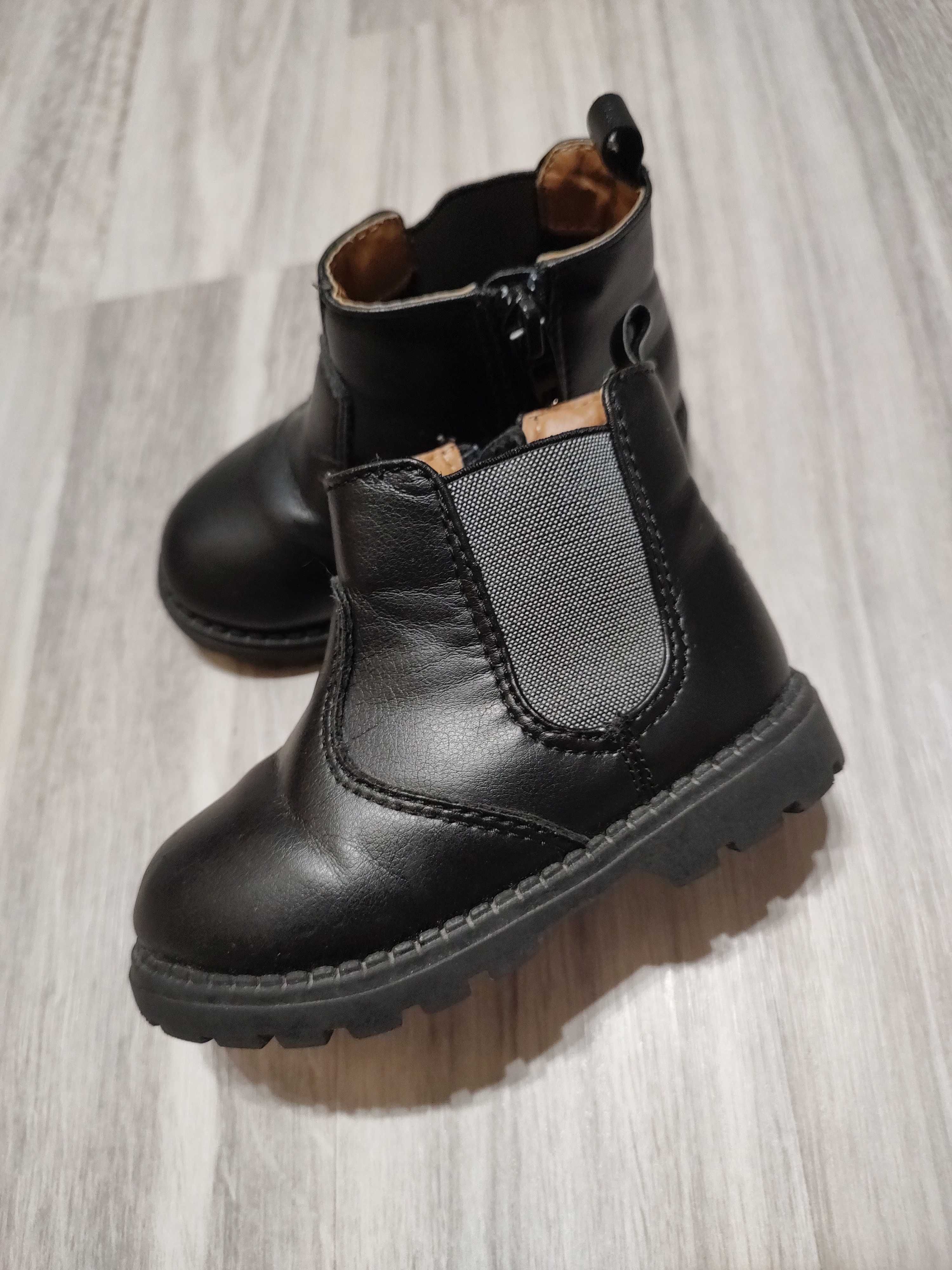 Eleganckie botki buty h&m czarne 20/21 półbuty sztyblety Zara