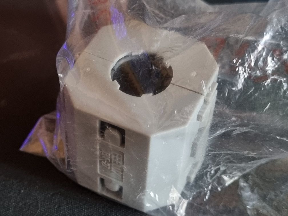 Ferrite para Cabo