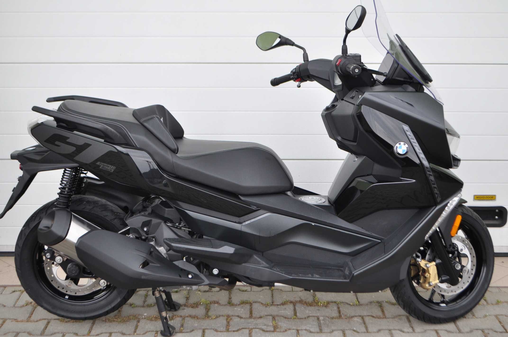 BMW C400GT TRIPLE BLACK TFT c 400 gt r.2022 xmax burgman 650 tmax 560