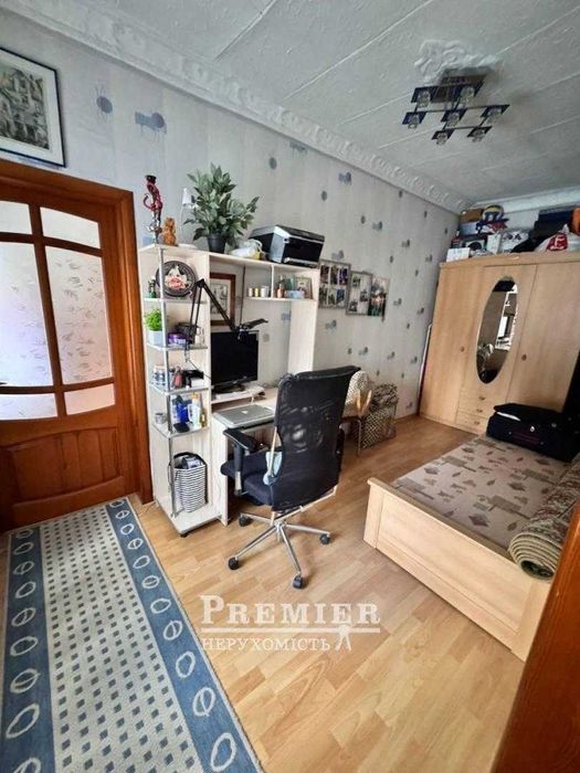 Центр поруч, затишок всередині: атмосфера  Молдаванки чекає на вас!