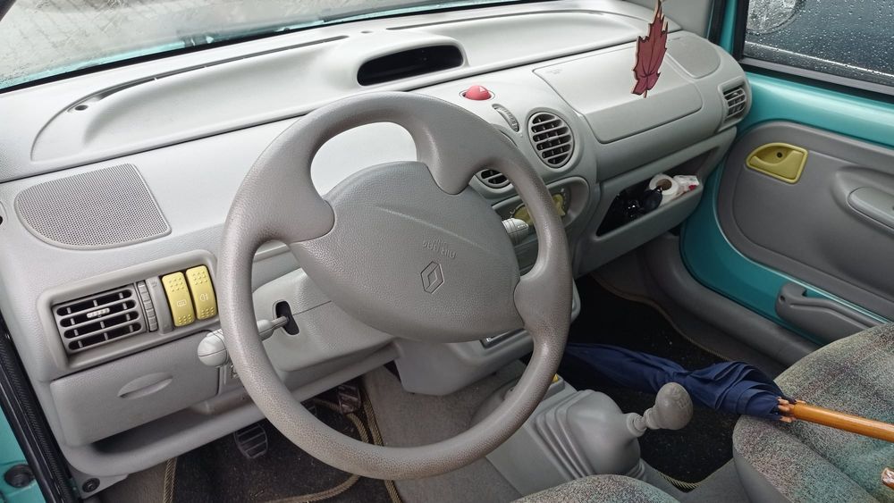 Twingo Elia pakiet 47tys przebieg klimatyzacja