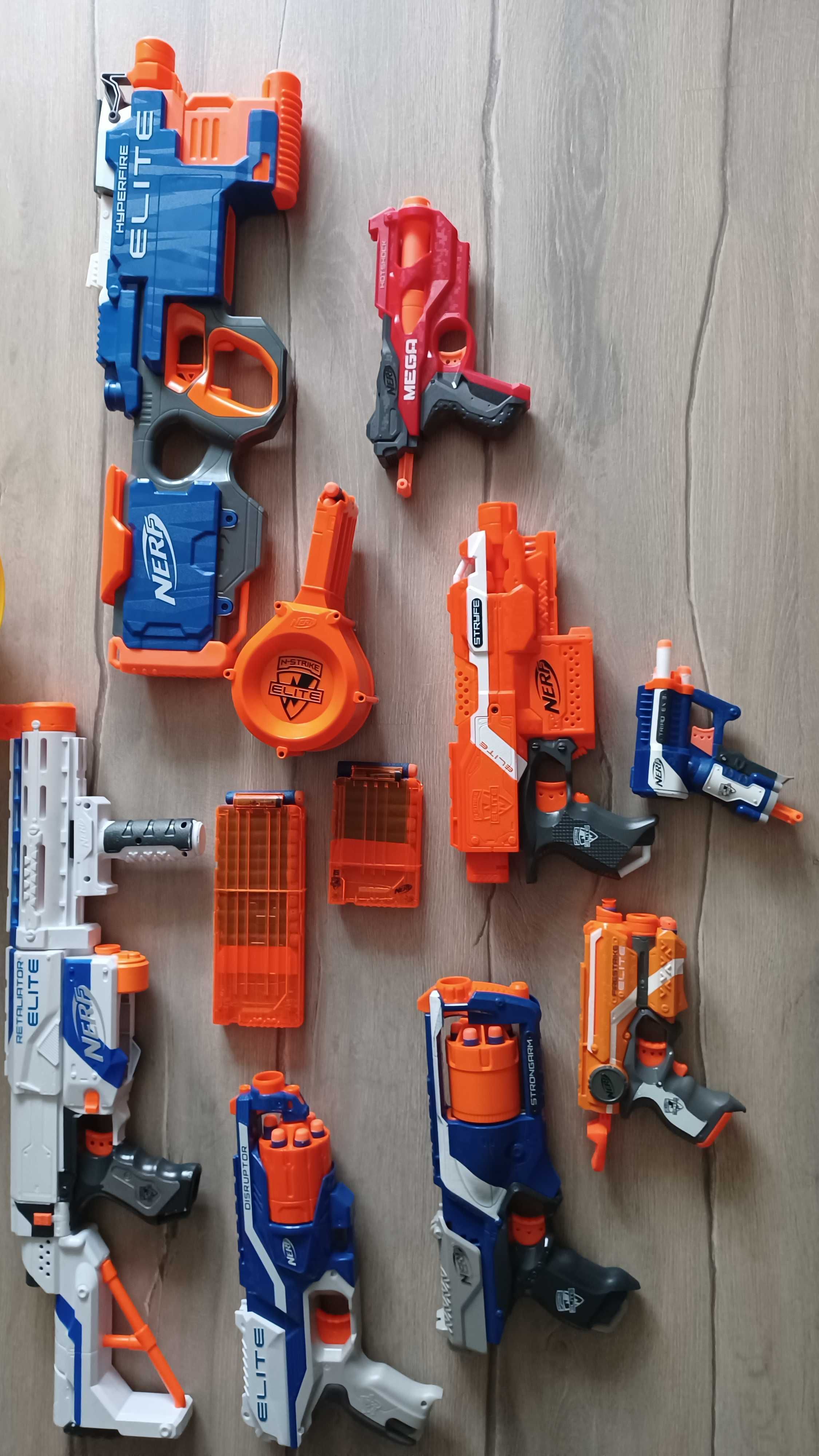 Zestaw pistoletów Nerf hyperfire, retaliator,disruptor i inne