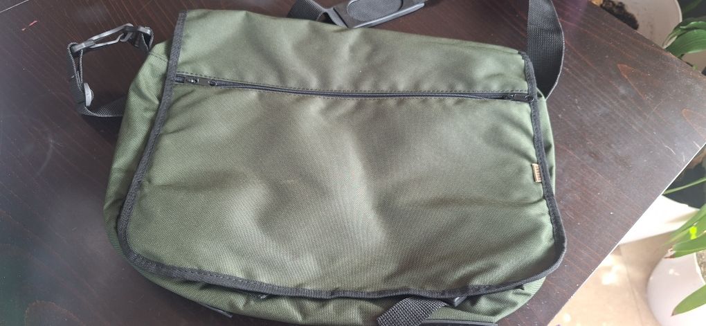 Torba na laptopa