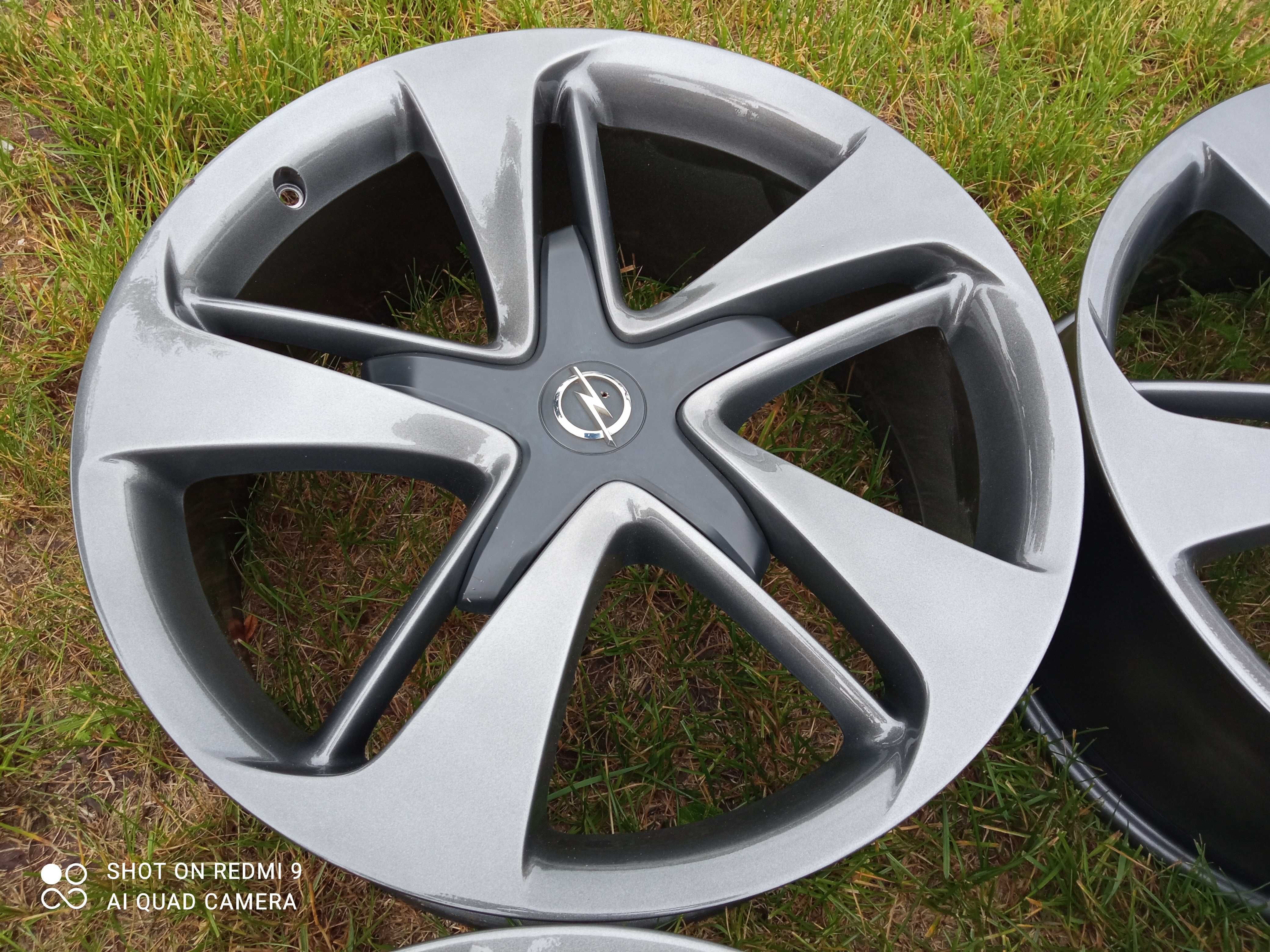 Felgi Opel OPC 20cali 5x115 et41 8,5J Astra Insignia