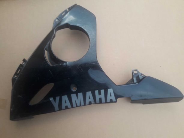 Yamaha Yzf R6 2003- plug owiewka plastik