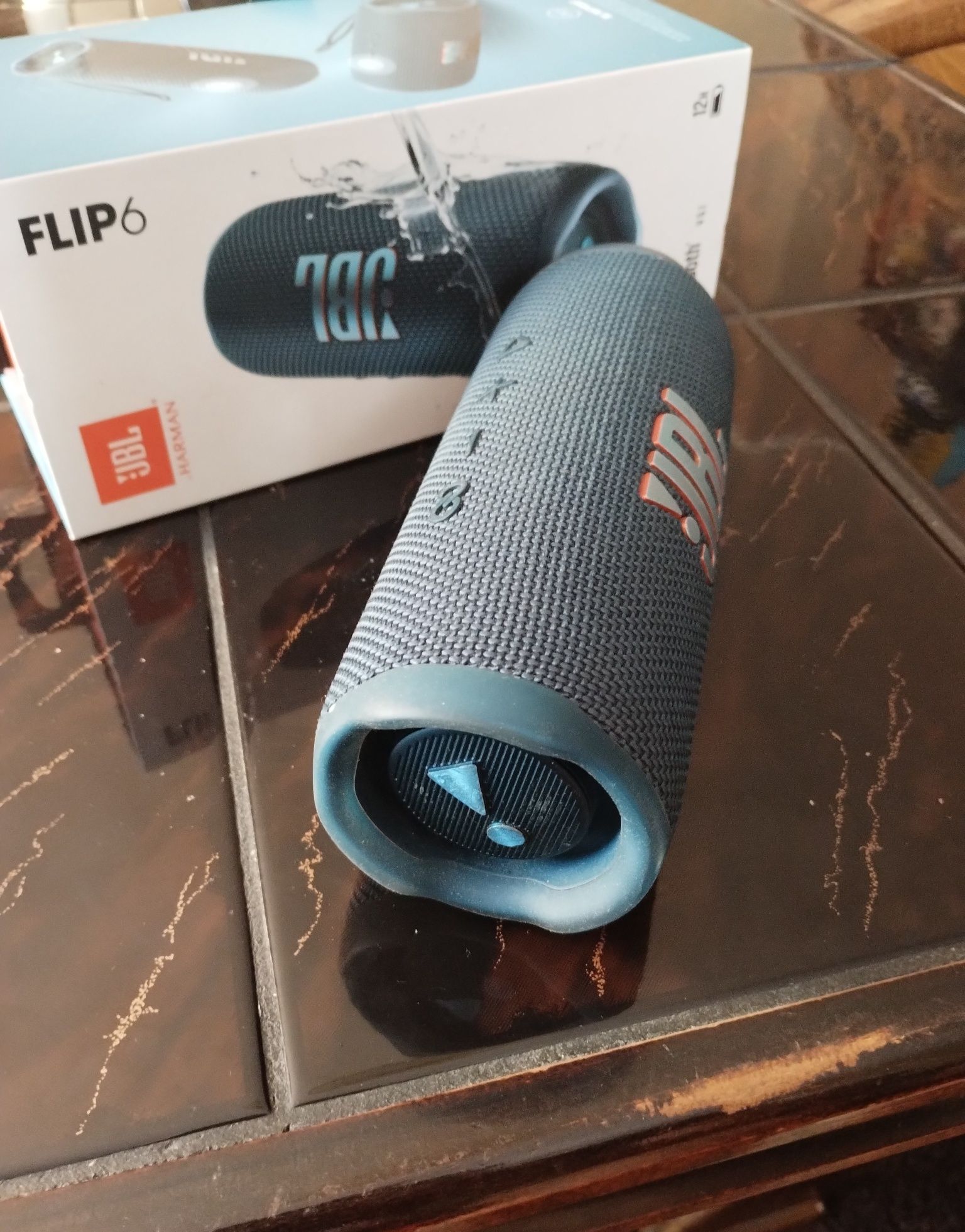 Głośnik JBL flip 6 jak nowy
