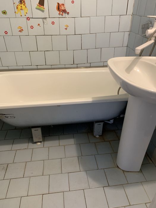 Продаж 3к квартири в цегляному будинку на 3 поверсі