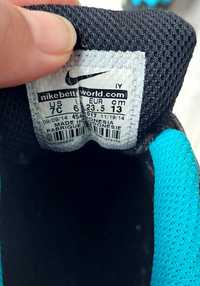 Buty Nike r. 23,5