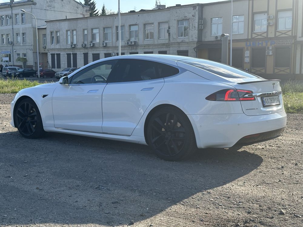 Tesla Model S Dual Motor 75D 2018