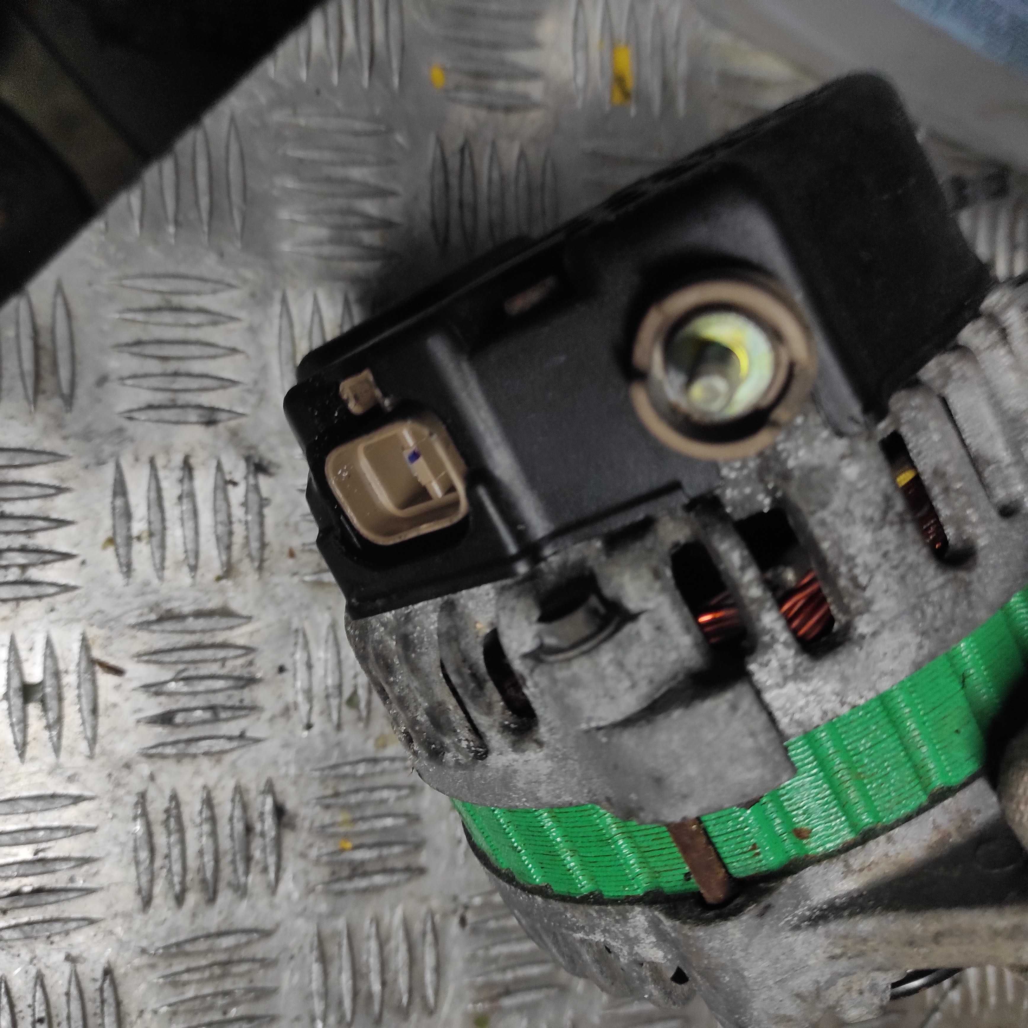 Alternator Kia Rio I Lift 1,3 15 16 v