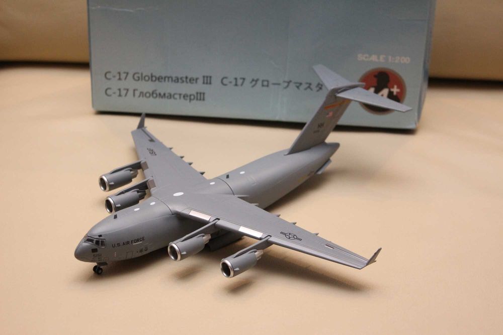 Model samolotu jak wojskowy Boeing C-17 Globemaster US Air Force