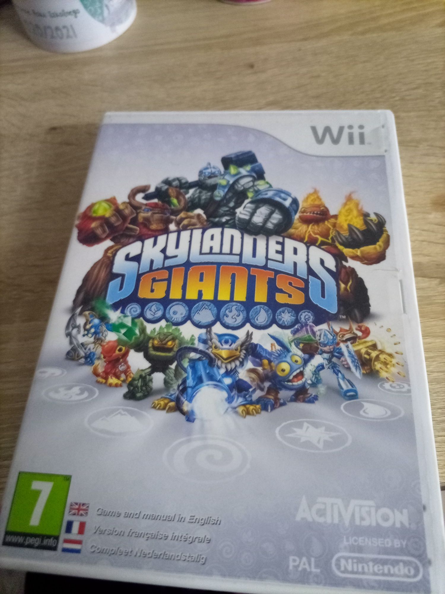 Trzy gry Skylanders na Wii