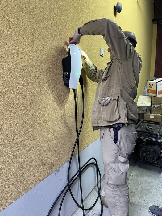 Электрик,монтаж  инверторов , генераторов , зарядных станций