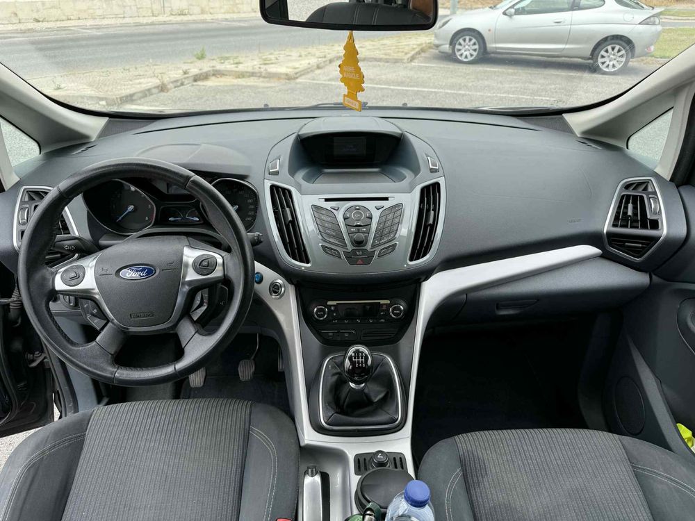 Ford c cmax titanium