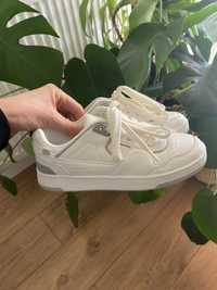 Zara 32 sportowe buty