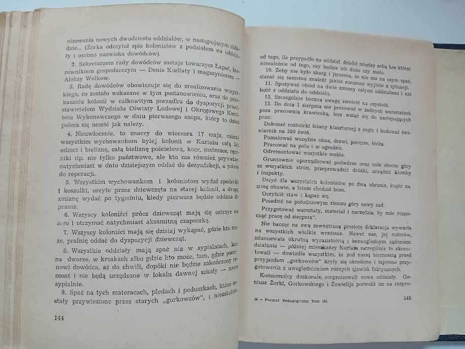 Poemat Pedagogiczny - Anton Makarenko